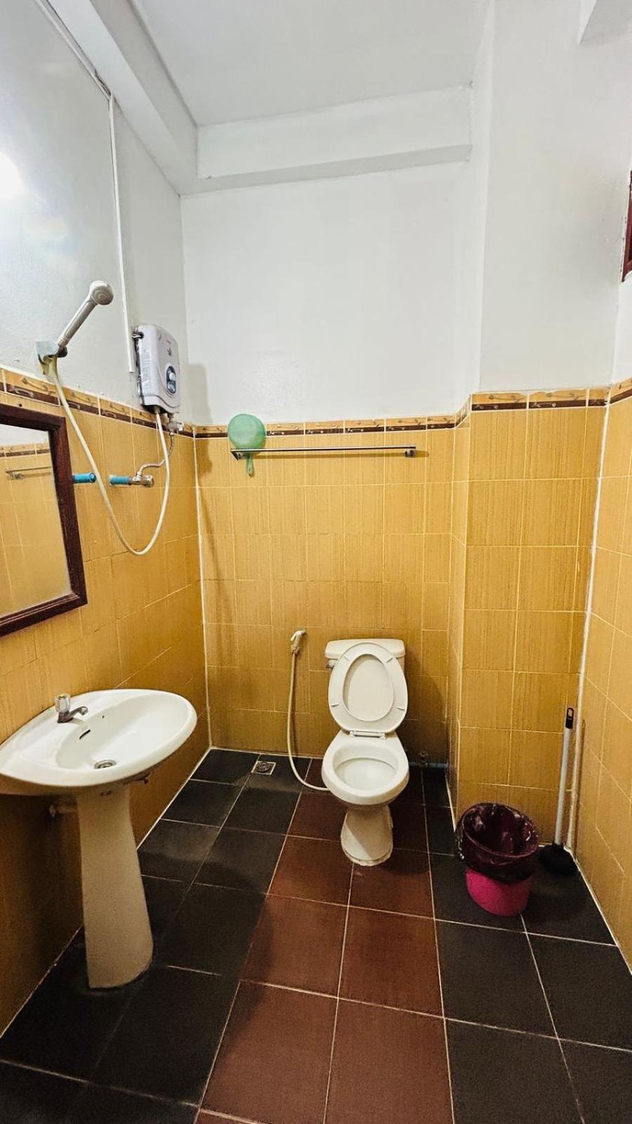 Domon Riverside Hotel Vang Vieng Esterno foto